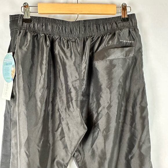 NWT 22TI Scrubs 9 Pocket Sporty Antimicrobial Black Pants Size Medium Medical - Picture 6 of 13